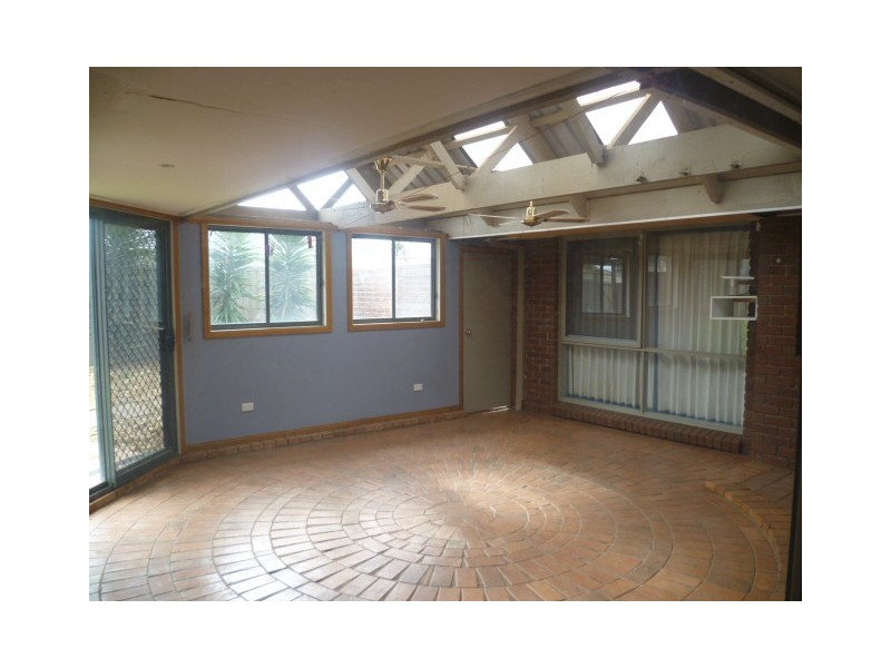 37 Grevillea Crescent, Hoppers Crossing VIC 3029