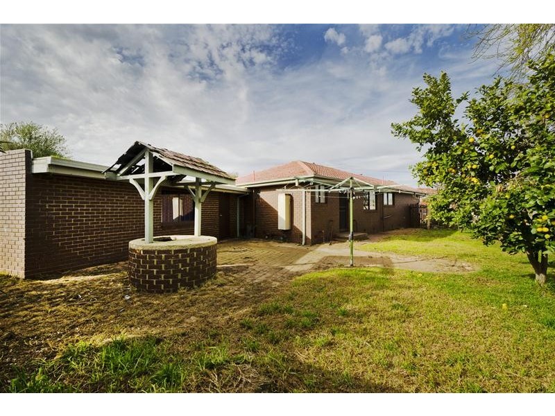 18 Zircon Street, Wyndham Vale VIC 3024