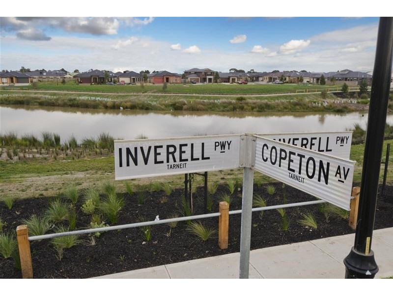 81 Inverell Parkway, Tarneit VIC 3029