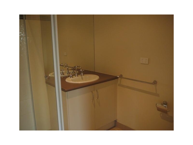 24 East Cornhill Dr, Point Cook VIC 3030