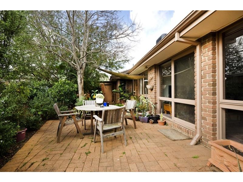17 Olivetree Close, Werribee VIC 3030