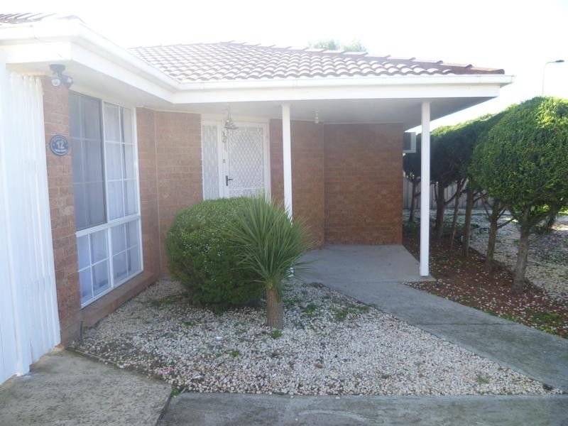 12 Barrow Court, Hoppers Crossing VIC 3029
