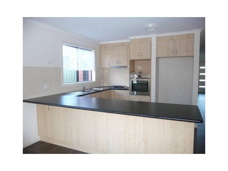 18 Orana St, Wyndham Vale VIC 3024