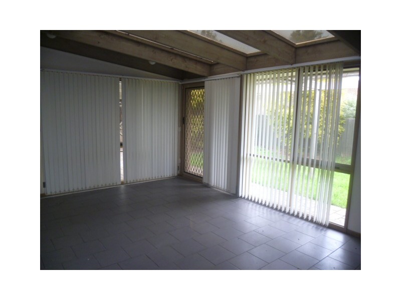 2 Lorena Close, Hoppers Crossing VIC 3029