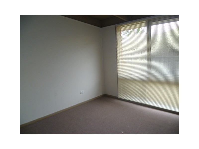2 Lorena Close, Hoppers Crossing VIC 3029
