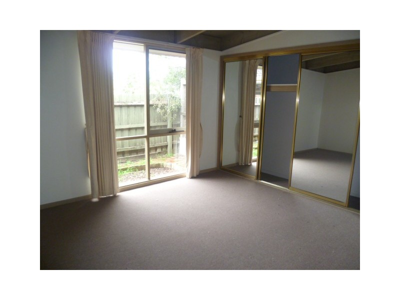 2 Lorena Close, Hoppers Crossing VIC 3029