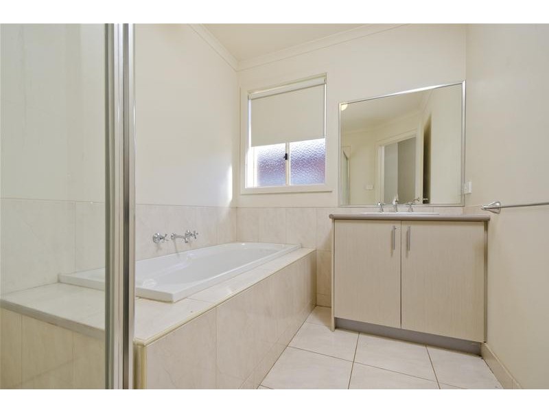 48 Halladale Avenue, Wyndham Vale VIC 3024
