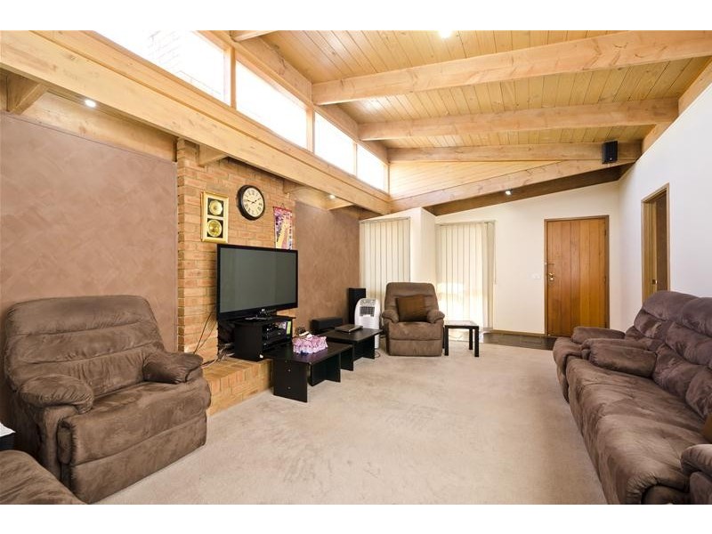 5 Nettlefold Avenue, Hoppers Crossing VIC 3029