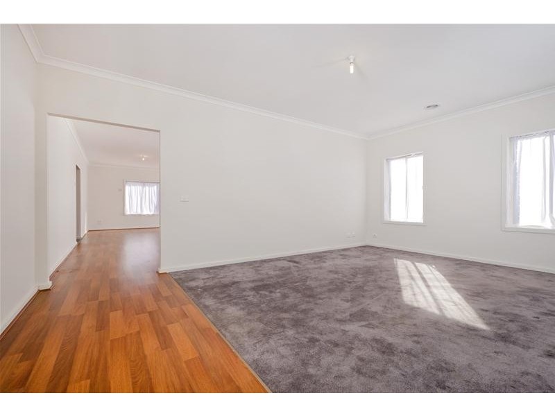 8 Cedar Court, Werribee VIC 3030