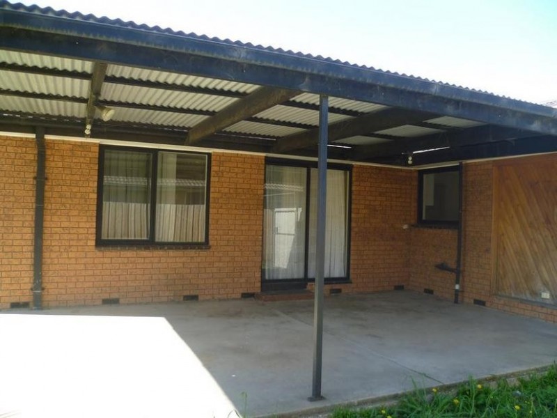 121 Cambridge Crescent, Wyndham Vale VIC 3024