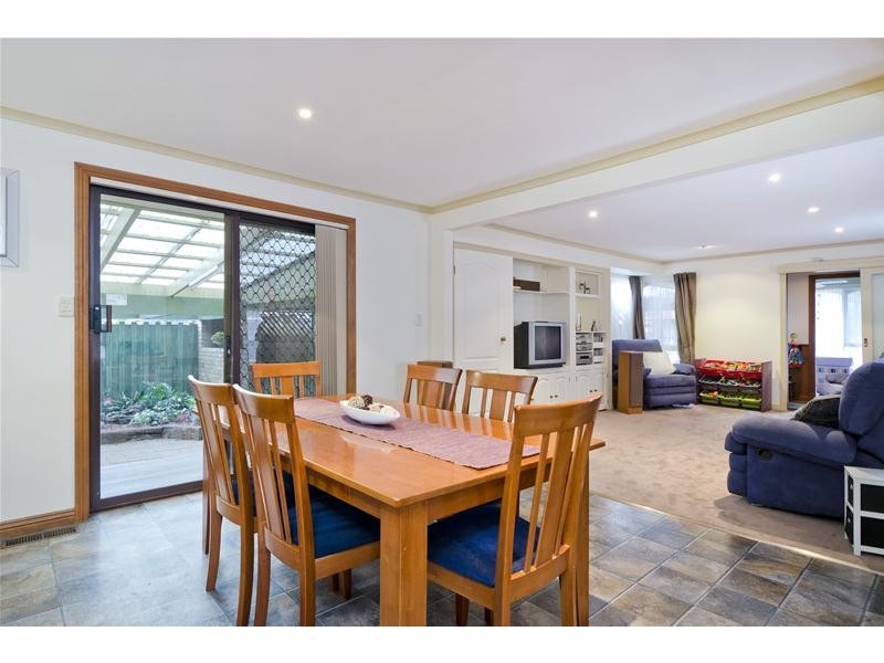 3 Canberra Avenue, Hoppers Crossing VIC 3029