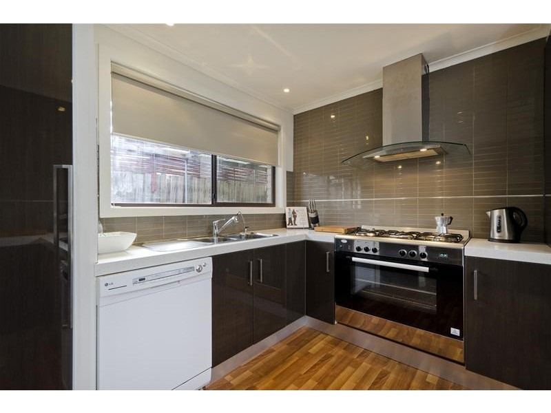 11 Gloucester Court, Werribee VIC 3030