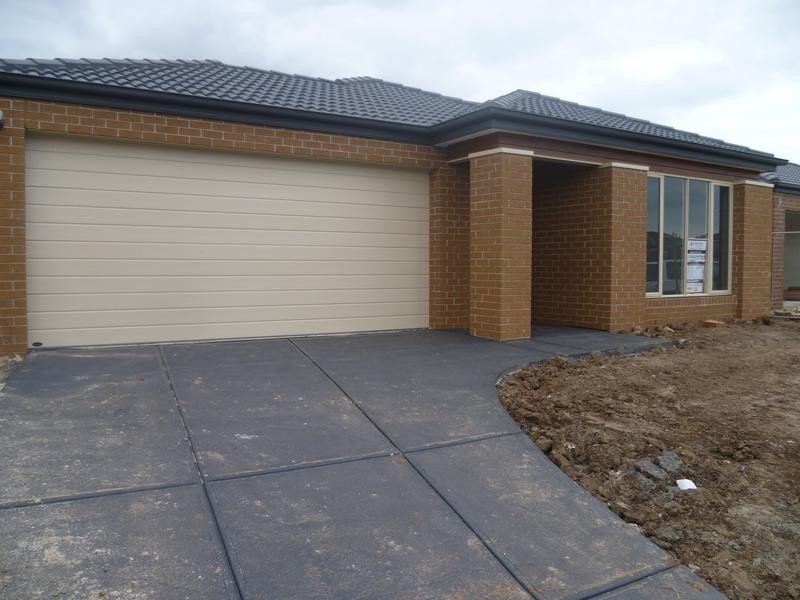 2224 (13) Grovedale Way, Wyndham Vale VIC 3024