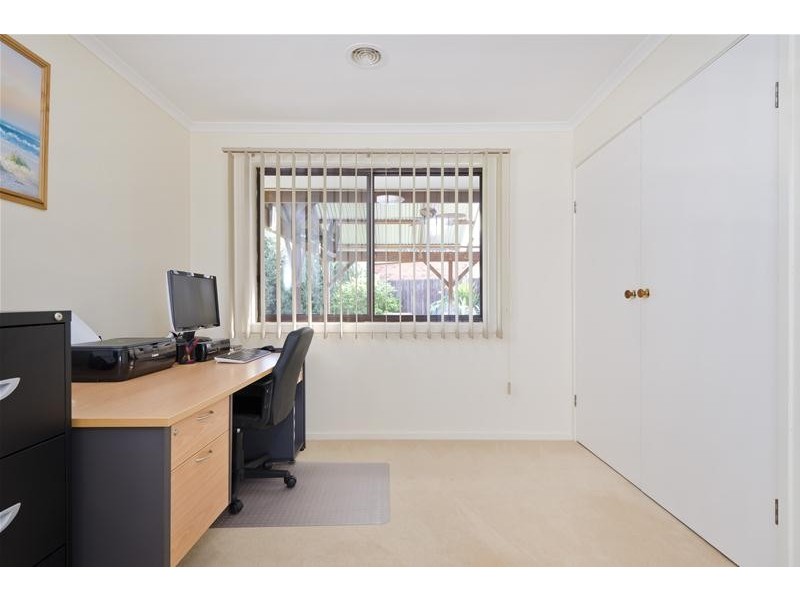 6 Edinburgh Court, Werribee VIC 3030
