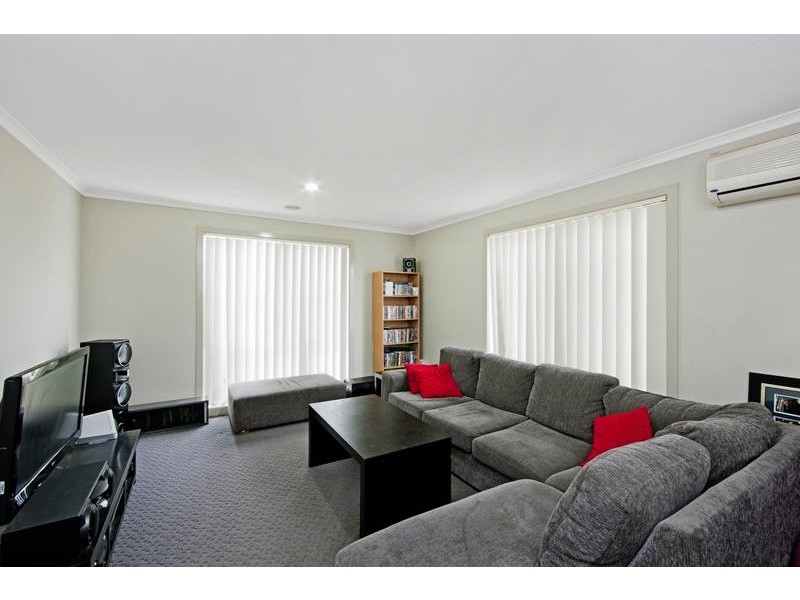 4 Nighthawk Rd, Tarneit VIC 3029