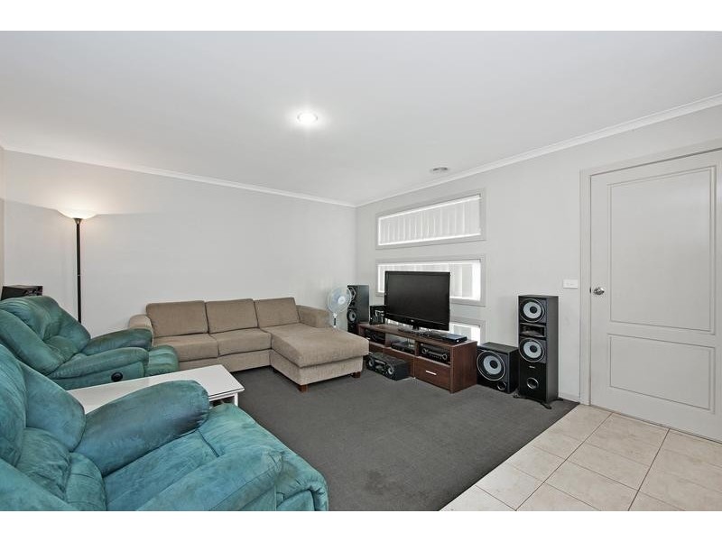 4 Nighthawk Rd, Tarneit VIC 3029