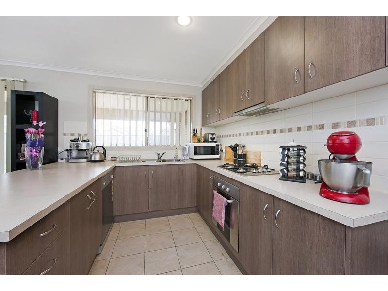 4 Nighthawk Rd, Tarneit VIC 3029