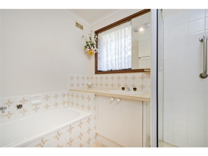 1/14 Mortimer Street, Werribee VIC 3030