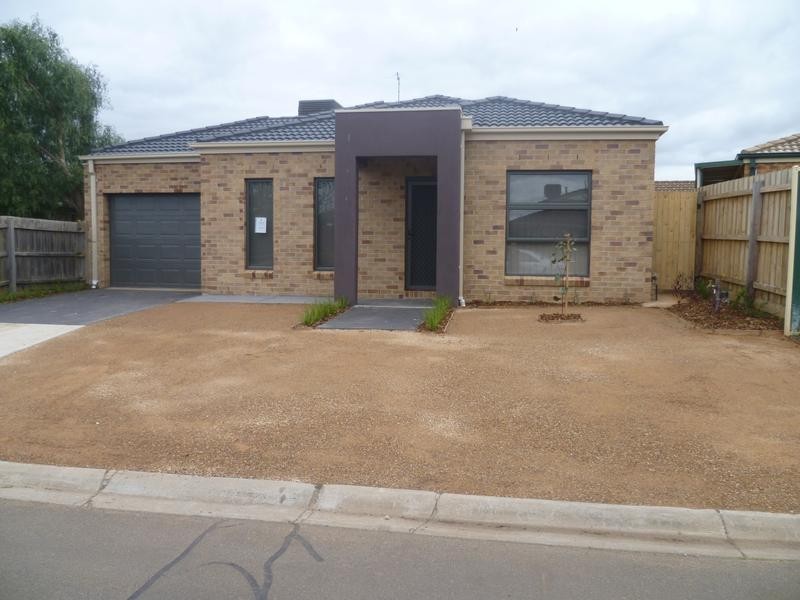 1B Buckhurst Way, Hoppers Crossing VIC 3029