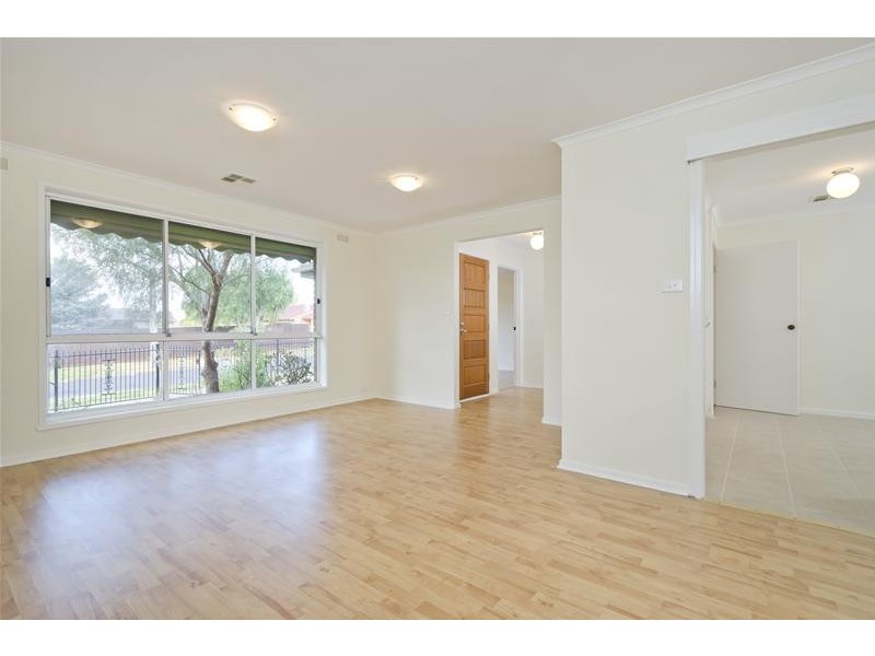 53 Bayview Crescent, Hoppers Crossing VIC 3029