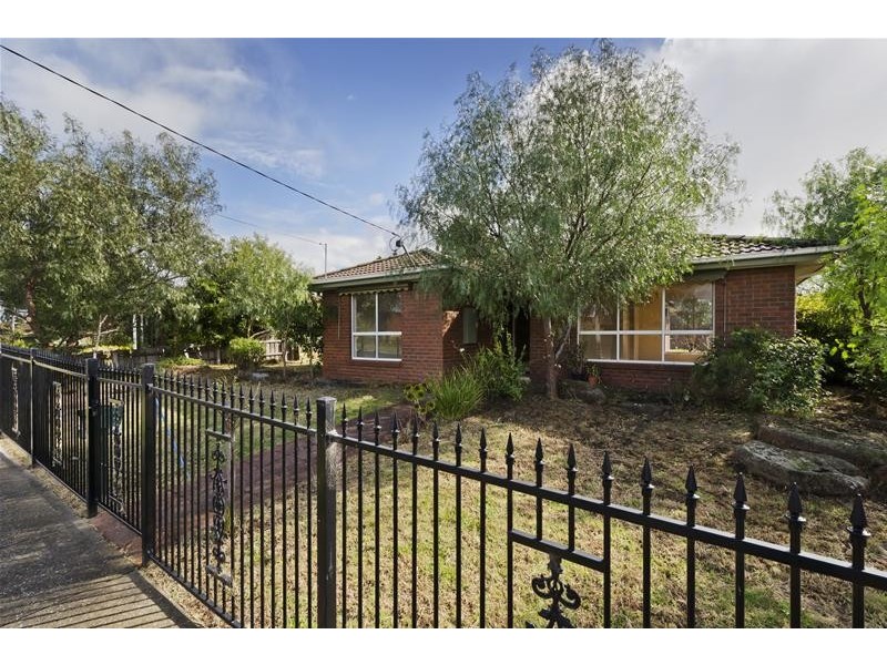 53 Bayview Crescent, Hoppers Crossing VIC 3029