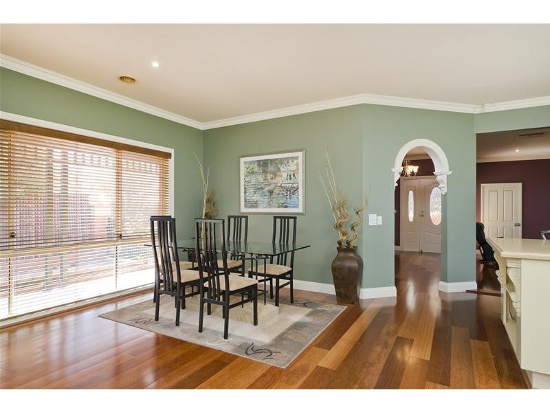 15 Hillrise Court, Werribee VIC 3030