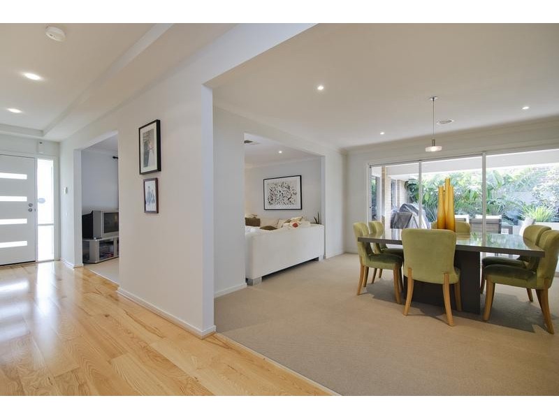 6 Jade Cres, Wyndham Vale VIC 3024