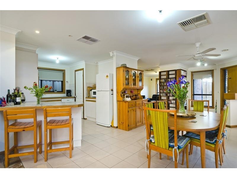 6 Frankland Court, Wyndham Vale VIC 3024