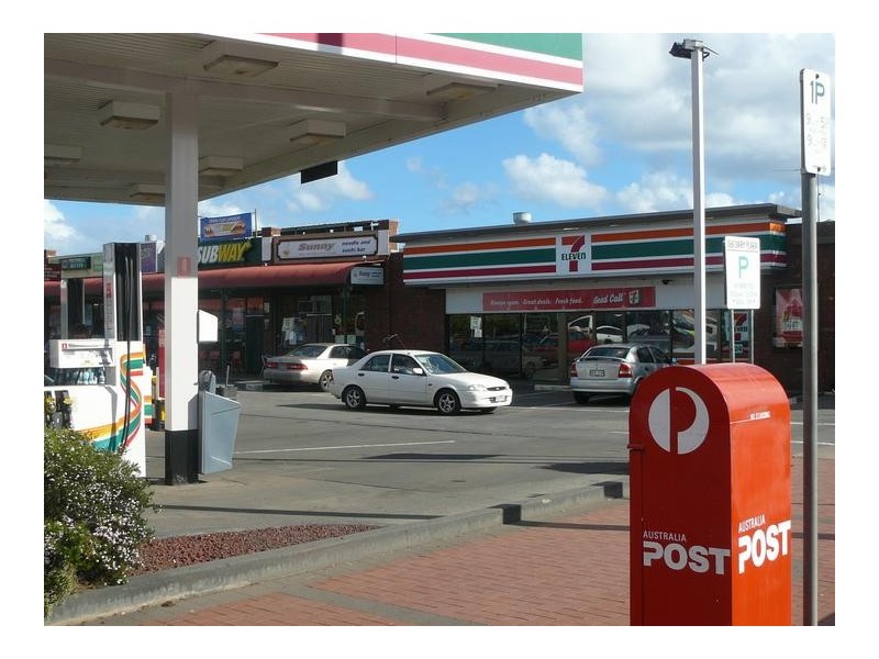 8 Bridge Street, Werribee VIC 3030