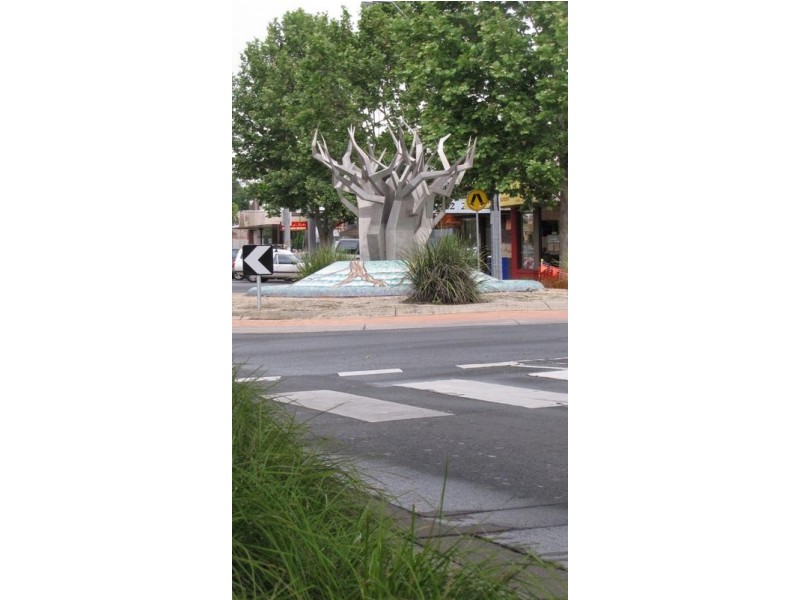 8 Bridge Street, Werribee VIC 3030