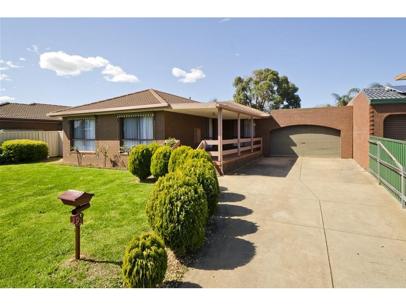 19 Loyola Road, Werribee VIC 3030