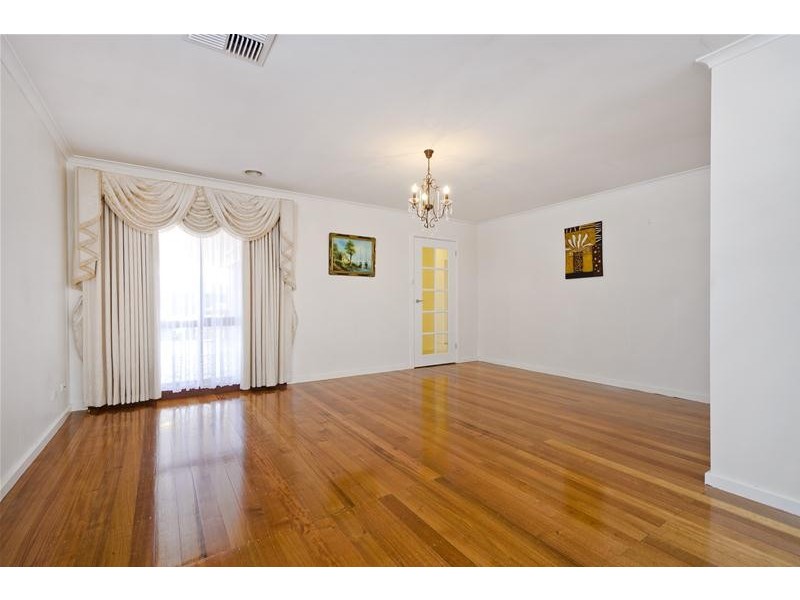 19 Loyola Road, Werribee VIC 3030