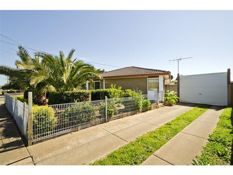 38 Cormorant Crescent, Werribee VIC 3030