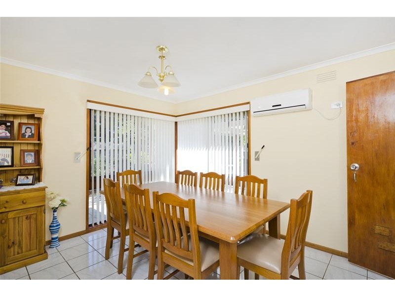38 Cormorant Crescent, Werribee VIC 3030