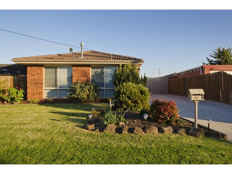 17 Provan Dr, Wyndham Vale VIC 3024
