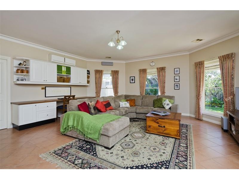 9 Fontain Court, Werribee VIC 3030