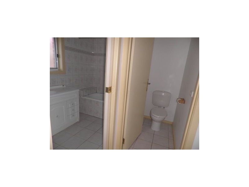 1/11 Tallong Court, Hoppers Crossing VIC 3029