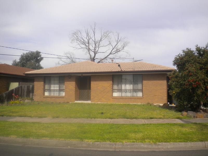22 Albatross Avenue, Werribee VIC 3030