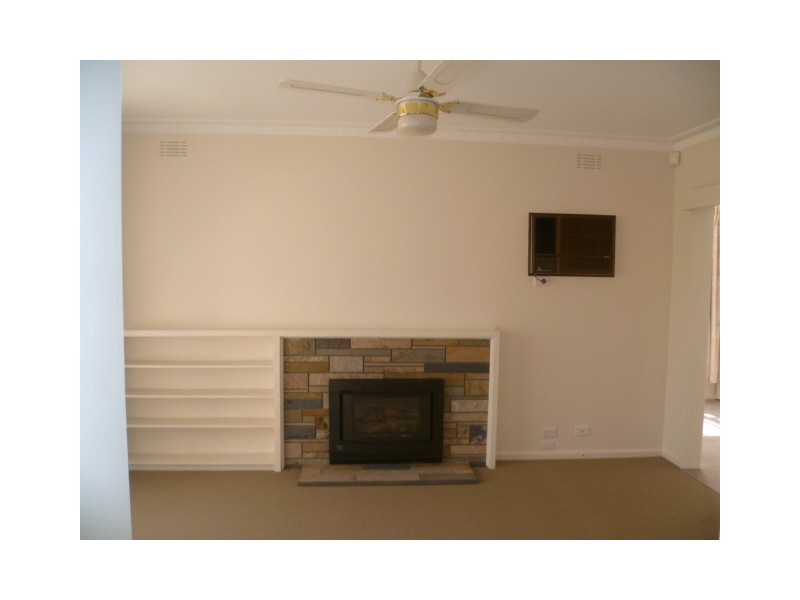 25 Carter Avenue, Werribee VIC 3030
