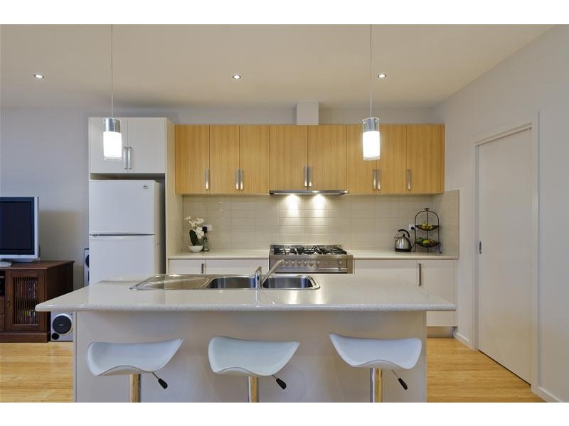 1/9 Barrot Avenue, Hoppers Crossing VIC 3029