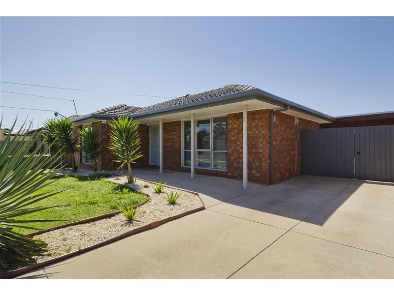 3 Sheringham Drive, Werribee VIC 3030
