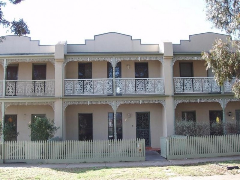 1A Carly Terrace, Werribee VIC 3030