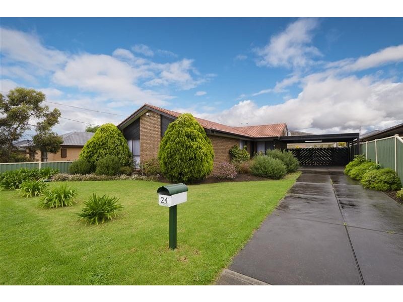 24 Wilton Close, Wyndham Vale VIC 3024