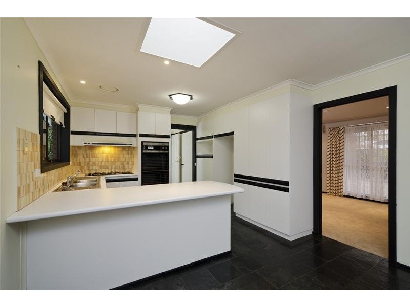 24 Wilton Close, Wyndham Vale VIC 3024