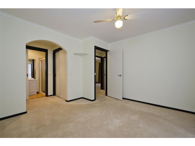 24 Wilton Close, Wyndham Vale VIC 3024