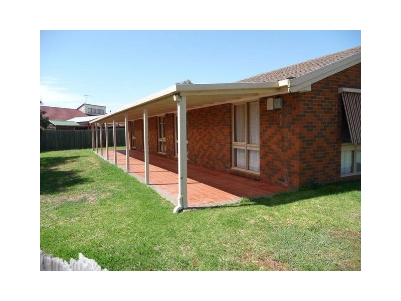 9 Sherrin Court, Werribee VIC 3030