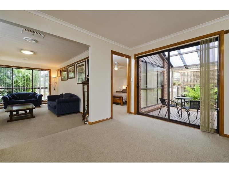 34 Lyall Drive, Werribee VIC 3030