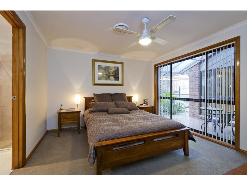 34 Lyall Drive, Werribee VIC 3030