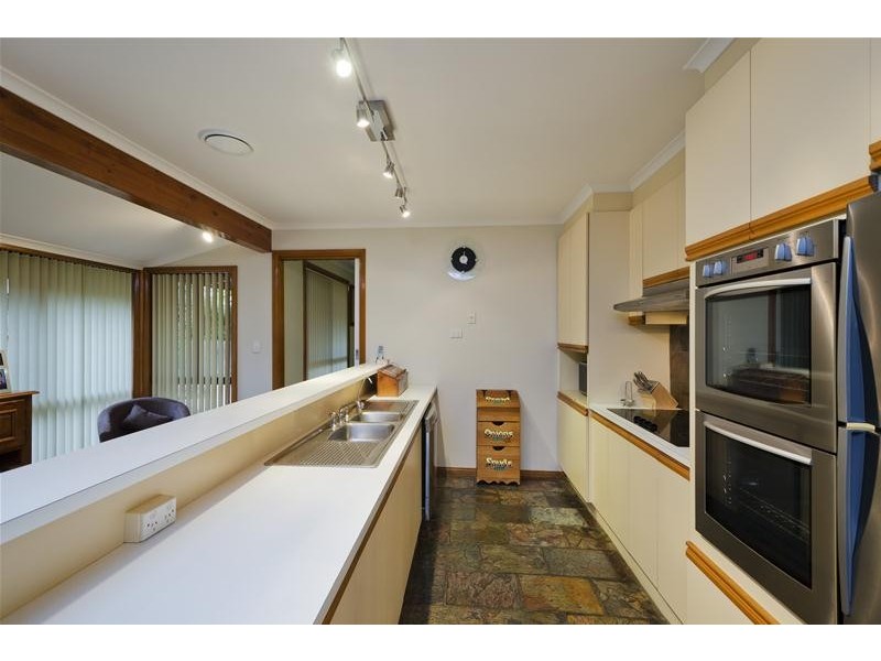 34 Lyall Drive, Werribee VIC 3030