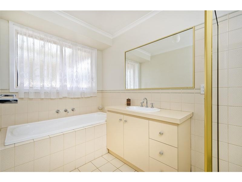 53 Deloraine Drive, Hoppers Crossing VIC 3029
